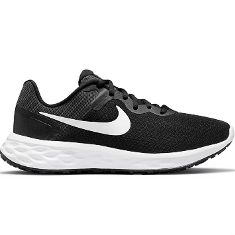 Nike Revolution 6 sneakers